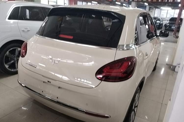 Used Wuling Bingo 2025 333 km Lingxi Connected Version Rear Right 45 Deg