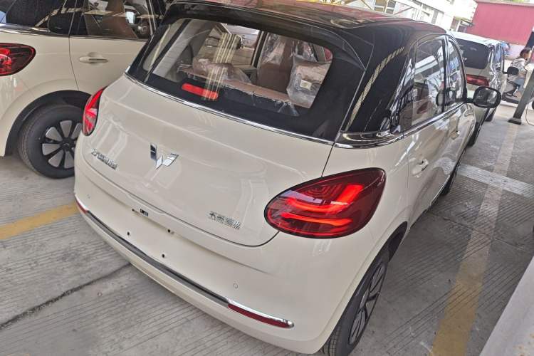 Used Wuling Bingo 2025 333 km Enjoyment Version Rear Right 45 Deg
