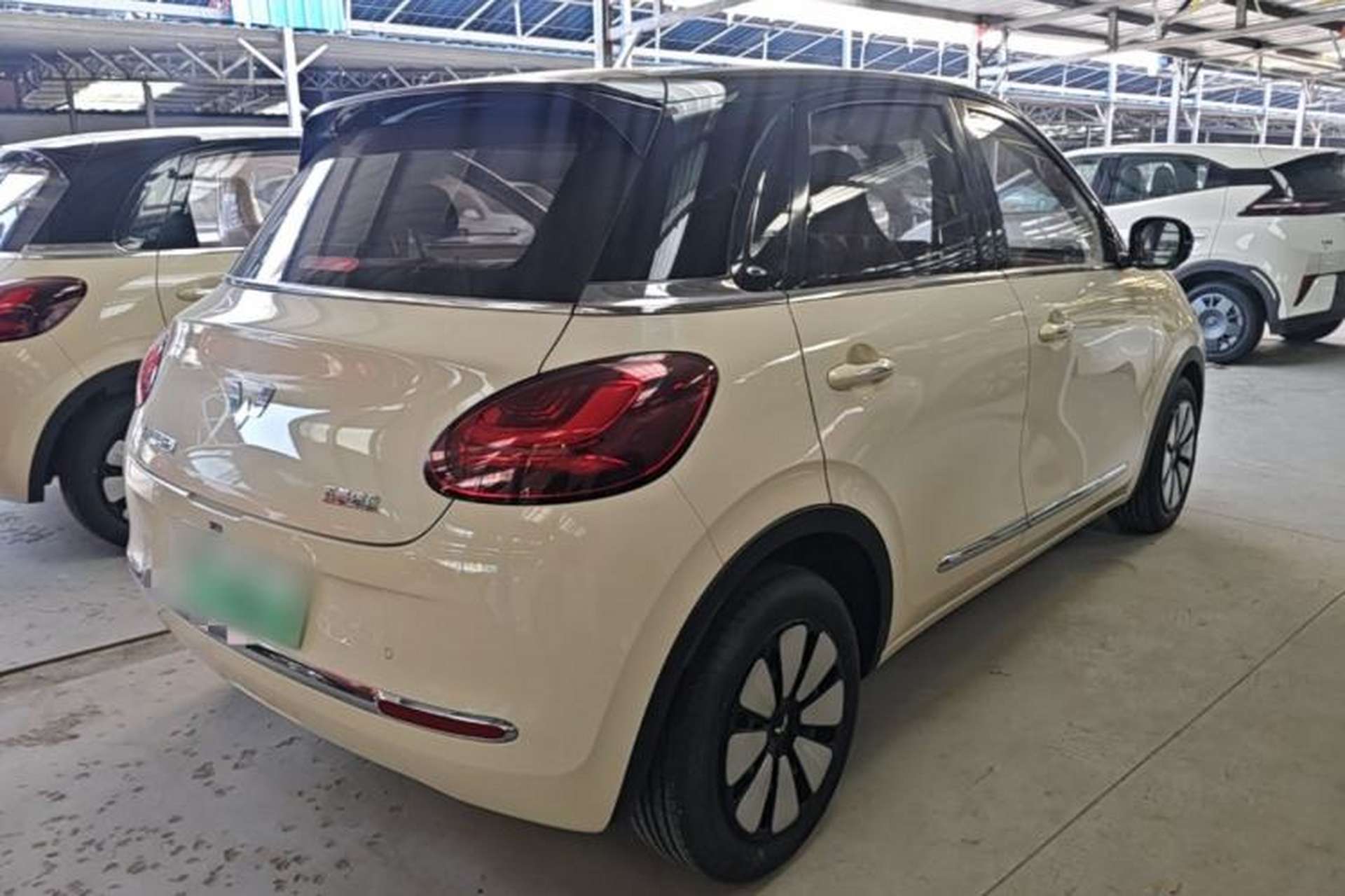 Used Wuling Bingo 2025 410 km Lingxi Deluxe Edition Rear Right 45 Deg