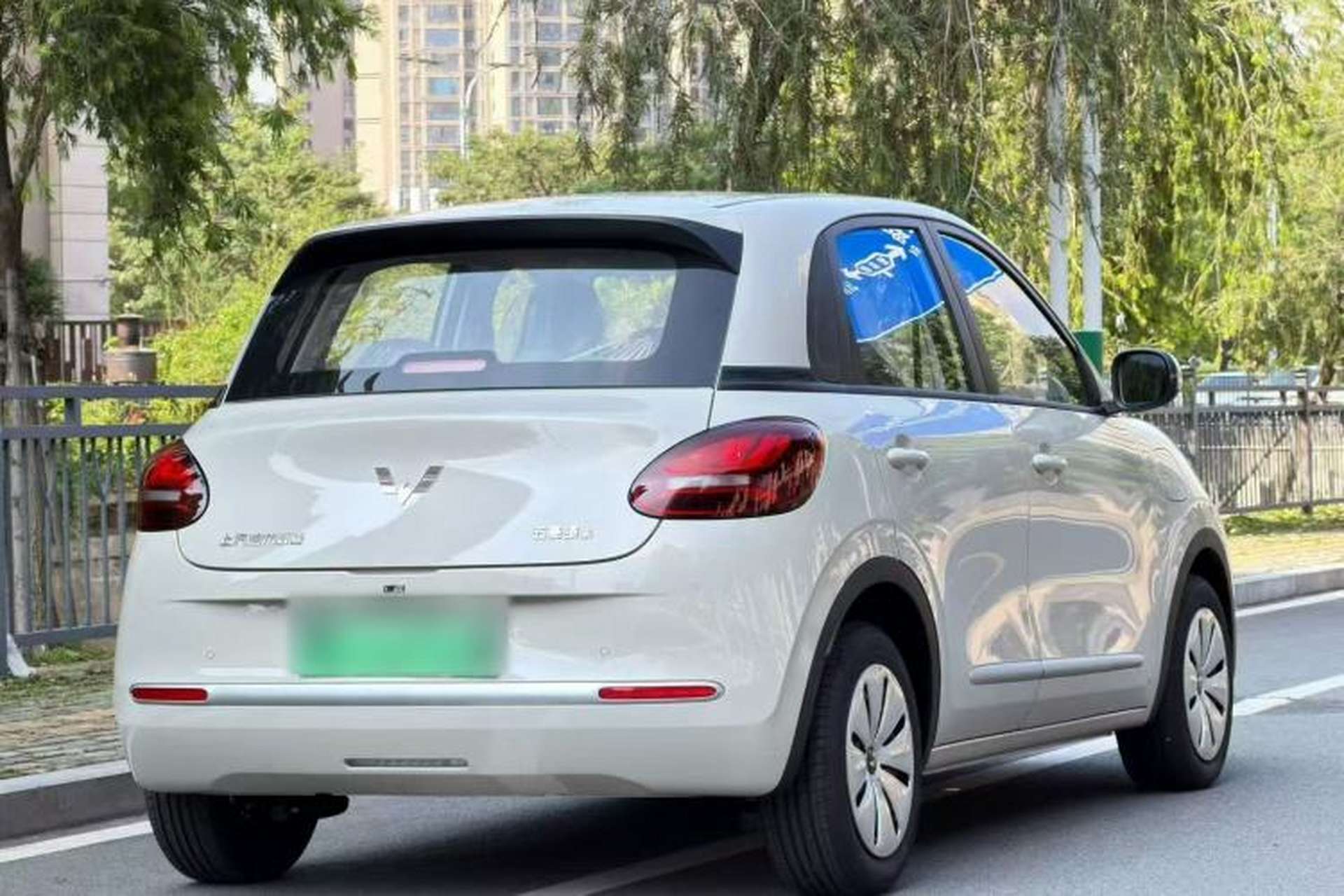 Used Wuling Bingo 2025 203km Light Edition Rear Right 45 Deg