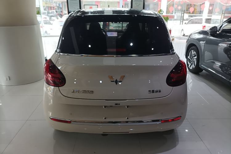 Used Wuling Bingo 2025 410 km Lingxi Deluxe Edition Rear