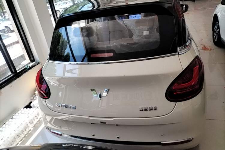 Used Wuling Bingo 2025 333 km Enjoyment Version Rear