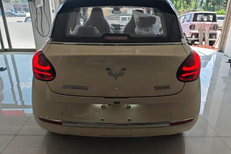 Used Wuling Bingo 2025 333 km Enjoyment Version Rear