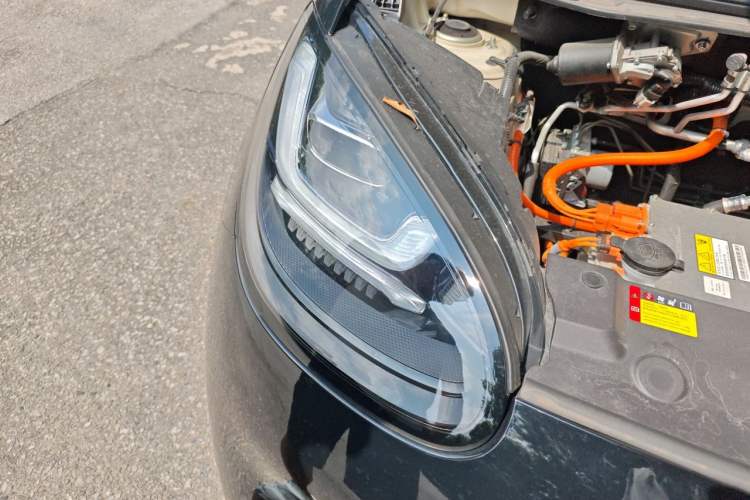 Used Wuling Bingo 2025 333 km Lingxi Connected Version Right Front Headlight