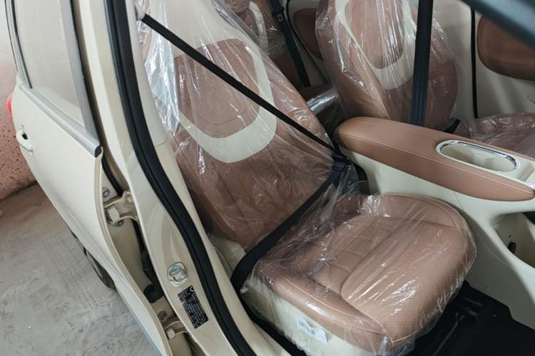 Used Wuling Bingo 2025 333 km Enjoyment Version Right Front Seat