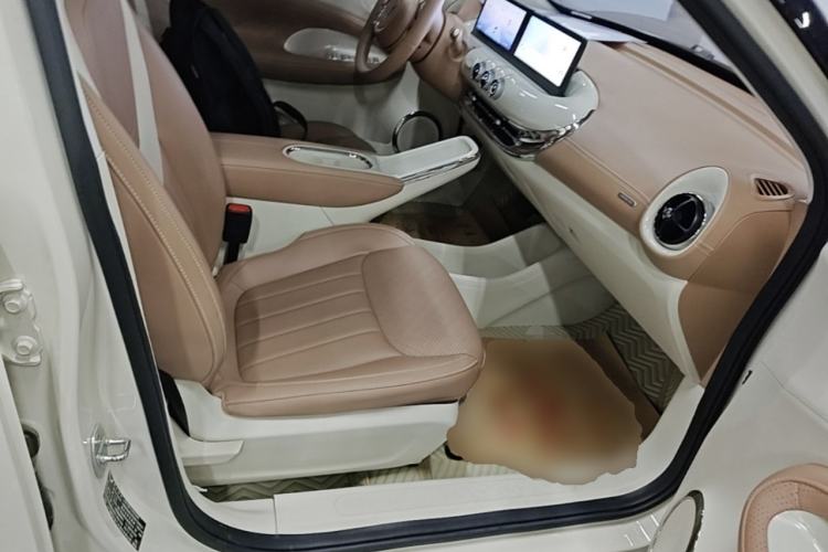 Used Wuling Bingo 2025 333 km Lingxi Deluxe Edition Right Front Seat