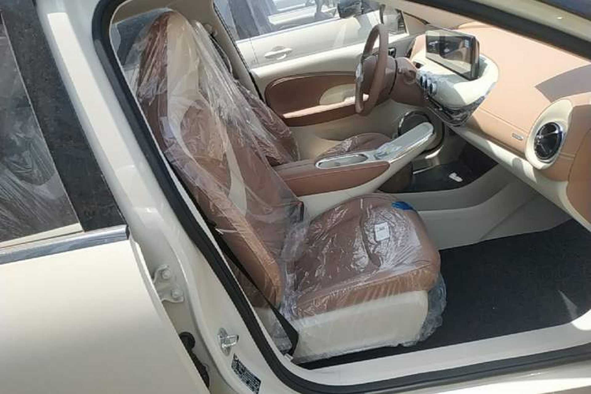 Used Wuling Bingo 2025 333 km Enjoyment Version Right Front Seat
