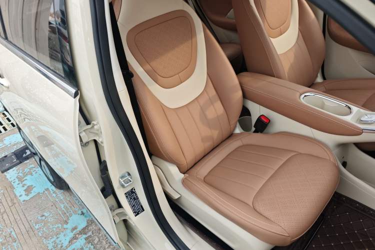 Used Wuling Bingo 2025 410 km Lingxi Deluxe Edition Right Front Seat