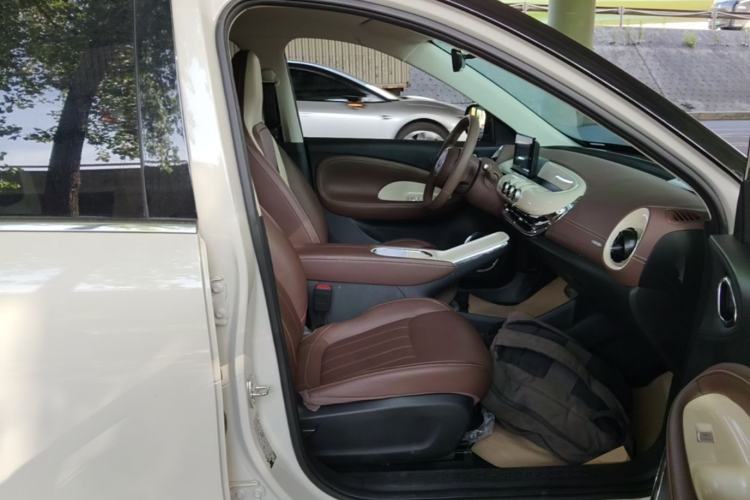 Used Wuling Bingo 2025 333 km Enjoyment Version Right Front Seat