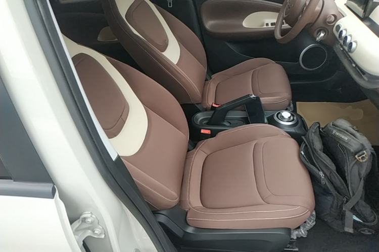 Used Wuling Bingo 2025 203km Light Edition Right Front Seat