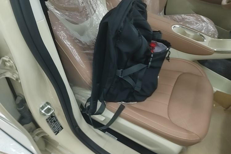 Used Wuling Bingo 2025 333 km Enjoyment Version Right Front Seat