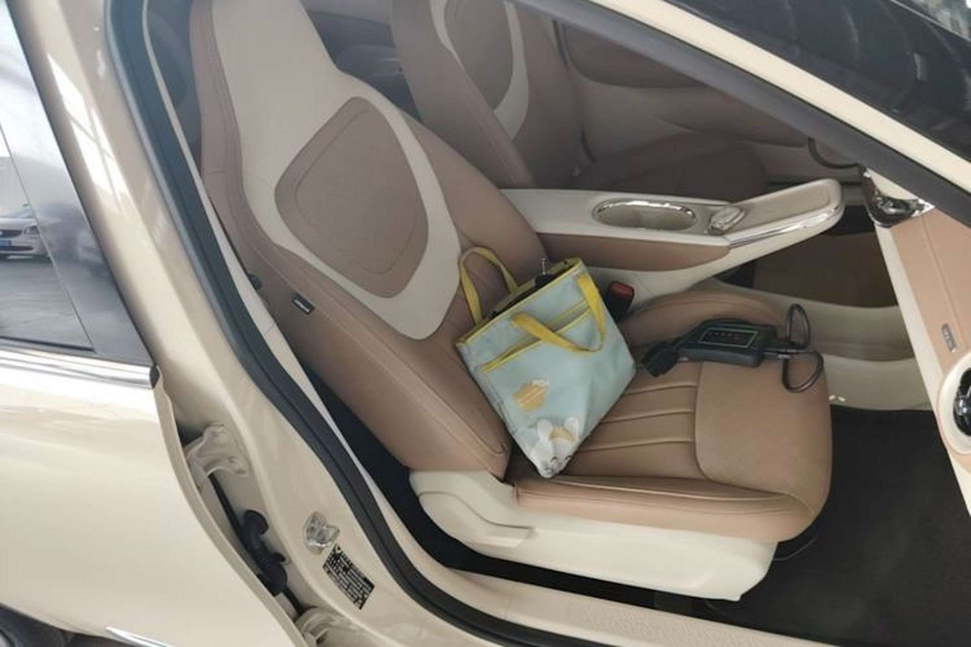 Used Wuling Bingo 2025 410 km Lingxi Deluxe Edition Right Front Seat