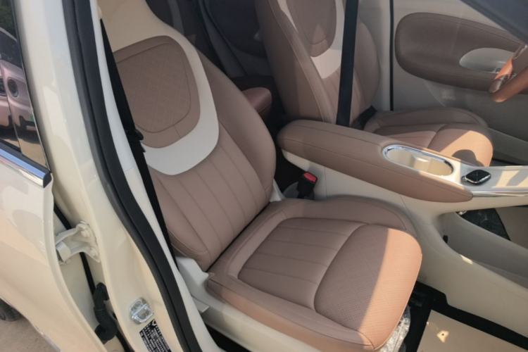 Used Wuling Bingo 2025 333 km Enjoyment Version Right Front Seat