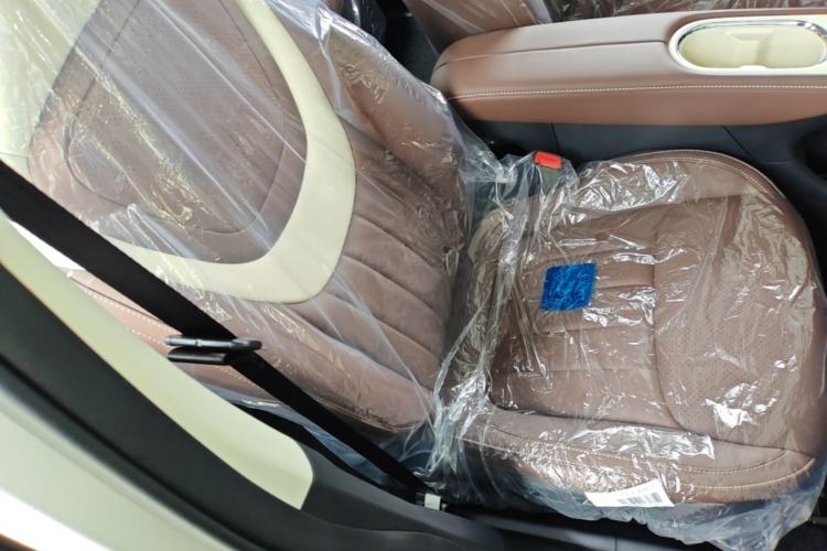 Used Wuling Bingo 2025 333 km Enjoyment Version Right Front Seat