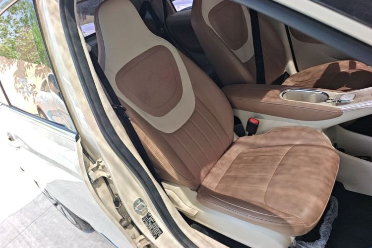 Used Wuling Bingo 2025 410 km Lingxi Deluxe Edition Right Front Seat