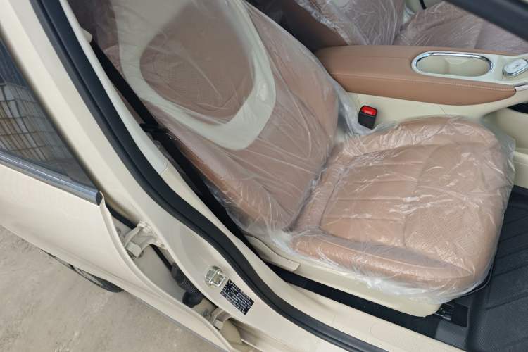 Used Wuling Bingo 2025 333 km Enjoyment Version Right Front Seat