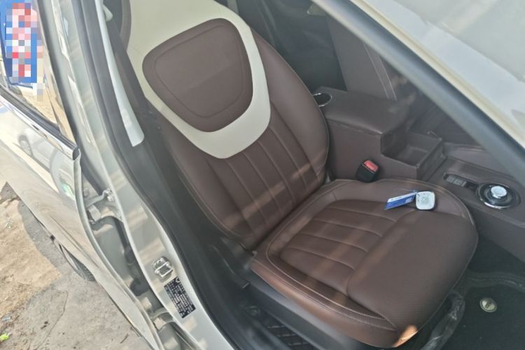Used Wuling Bingo 2025 333 km Enjoyment Version Right Front Seat