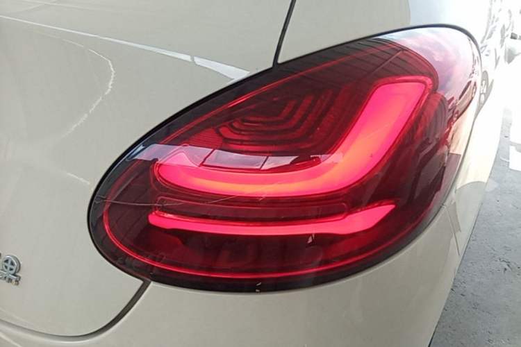 Used Wuling Bingo 2025 333 km Lingxi Connected Version Right Rear Taillight