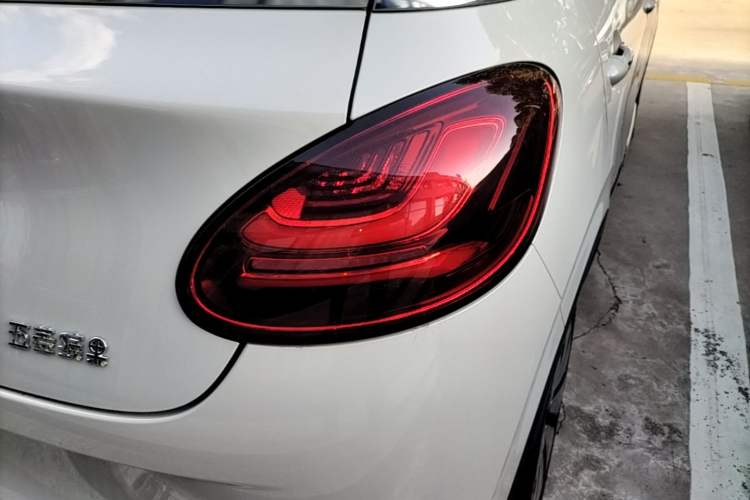 Used Wuling Bingo 2025 333 km Enjoyment Version Right Rear Taillight