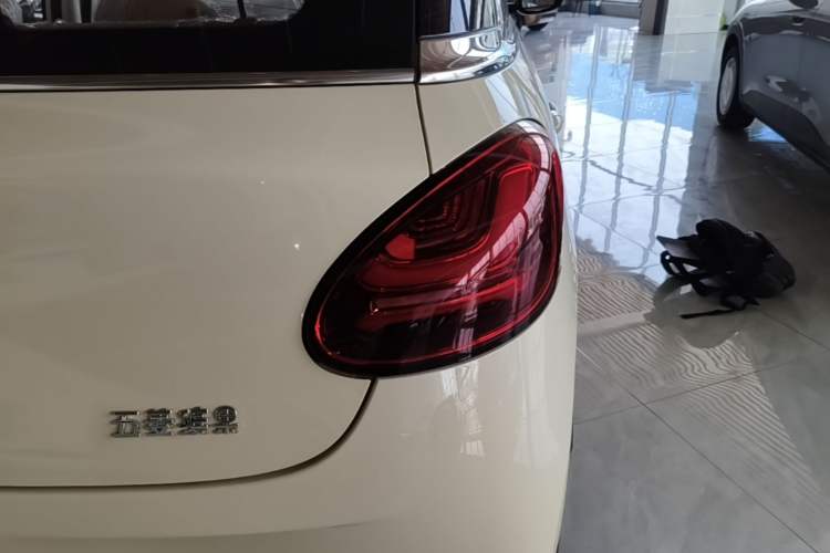Used Wuling Bingo 2025 333 km Enjoyment Version Right Rear Taillight