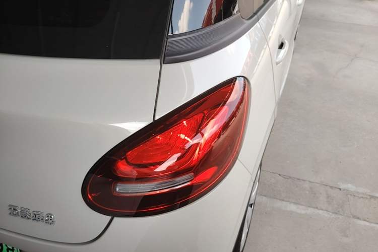 Used Wuling Bingo 2025 203km Light Edition Right Rear Taillight