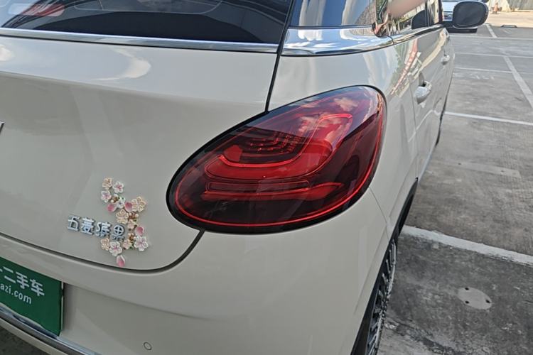 Used Wuling Bingo 2025 333 km Enjoyment Version Right Rear Taillight