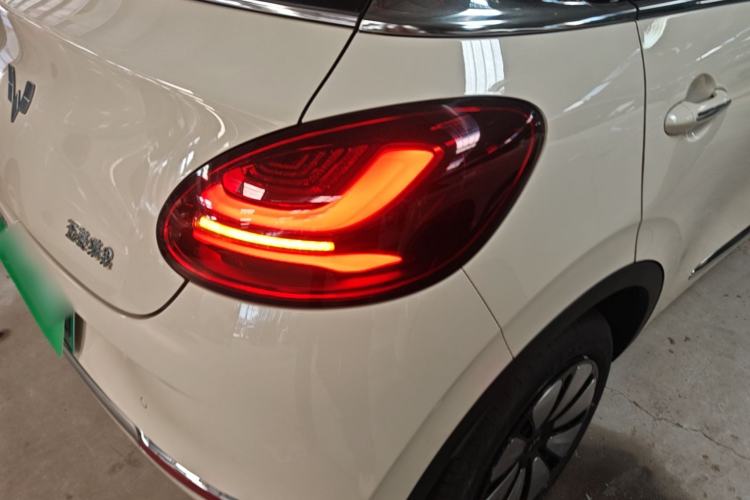 Used Wuling Bingo 2025 333 km Enjoyment Version Right Rear Taillight