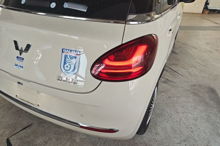 Used Wuling Bingo 2025 333 km Lingxi Connected Version Right Rear Taillight