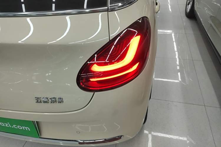 Used Wuling Bingo 2025 333 km Enjoyment Version Right Rear Taillight