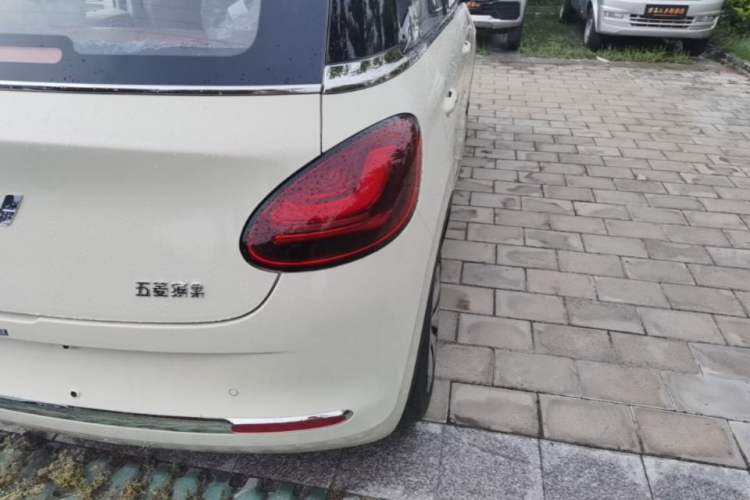 Used Wuling Bingo 2025 333 km Enjoyment Version Right Rear Taillight