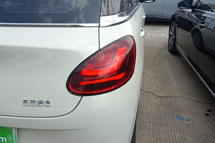 Used Wuling Bingo 2025 333 km Enjoyment Version Right Rear Taillight