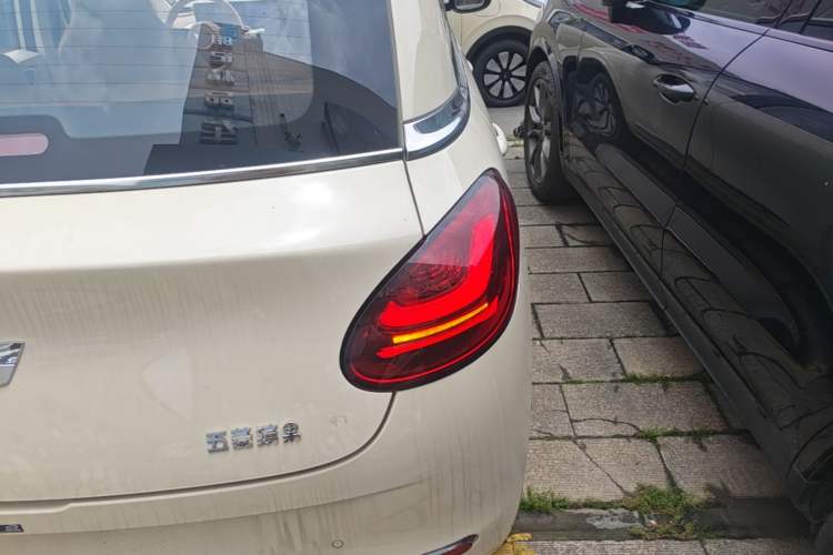 Used Wuling Bingo 2025 333 km Enjoyment Version Right Rear Taillight