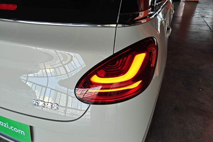 Used Wuling Bingo 2025 333 km Enjoyment Version Right Rear Taillight