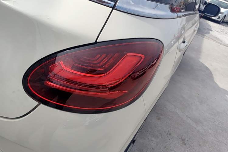 Used Wuling Bingo 2025 333 km Lingxi Deluxe Edition Right Rear Taillight