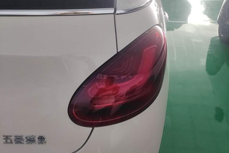 Used Wuling Bingo 2025 333 km Enjoyment Version Right Rear Taillight