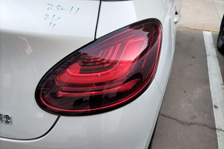 Used Wuling Bingo 2025 333 km Enjoyment Version Right Rear Taillight