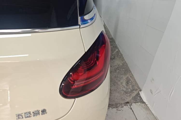 Used Wuling Bingo 2025 333 km Lingxi Connected Version Right Rear Taillight