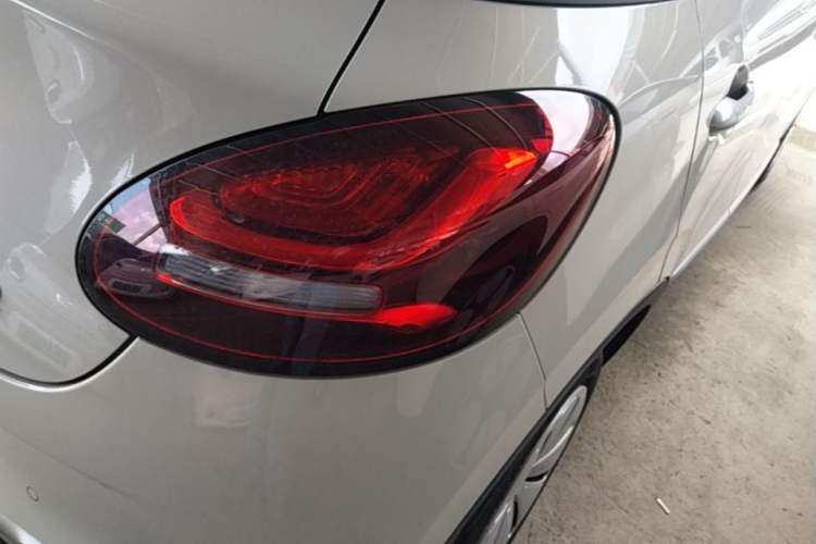 Used Wuling Bingo 2025 203km Light Edition Right Rear Taillight