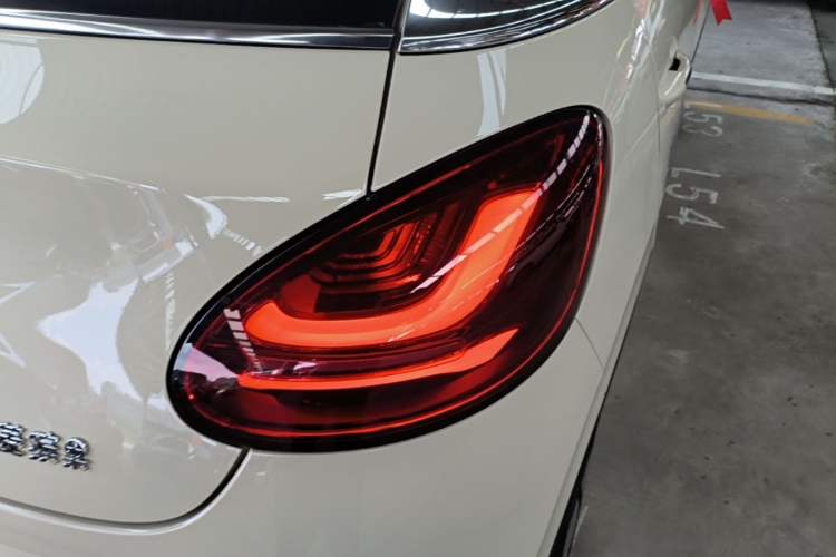 Used Wuling Bingo 2025 333 km Enjoyment Version Right Rear Taillight