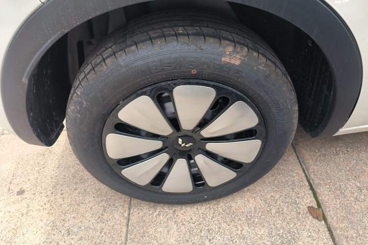 Used Wuling Bingo 2025 333 km Enjoyment Version Right Rear Wheel Hub