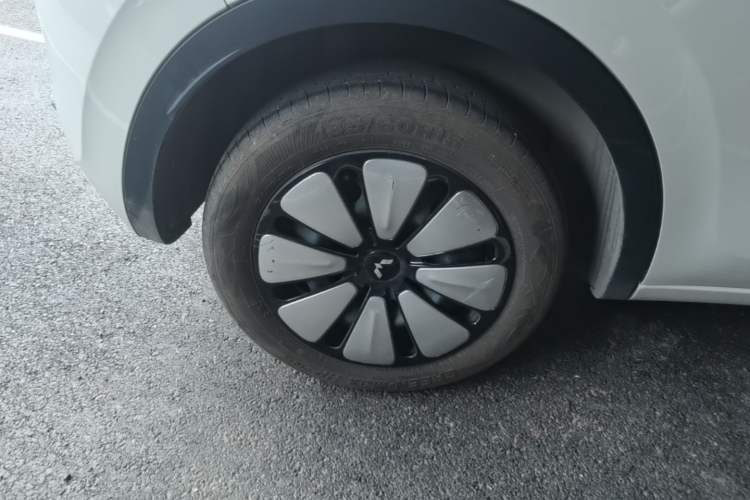 Used Wuling Bingo 2025 333 km Enjoyment Version Right Rear Wheel Hub