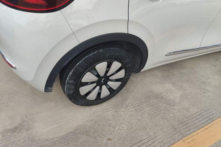 Used Wuling Bingo 2025 333 km Enjoyment Version Right Rear Wheel Hub
