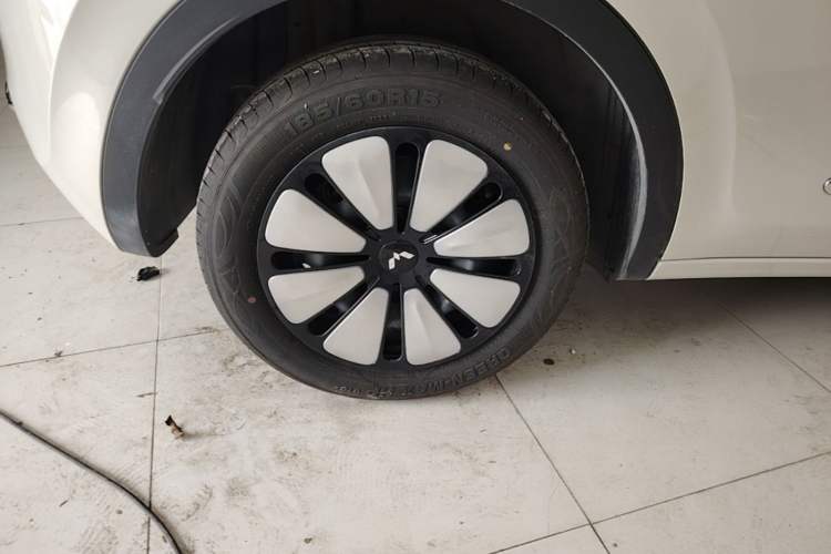 Used Wuling Bingo 2025 333 km Enjoyment Version Right Rear Wheel Hub
