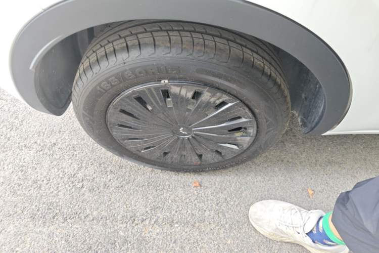 Used Wuling Bingo 2025 333 km Enjoyment Version Right Rear Wheel Hub