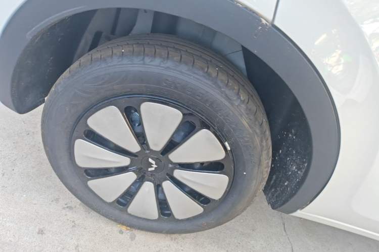 Used Wuling Bingo 2025 333 km Enjoyment Version Right Rear Wheel Hub
