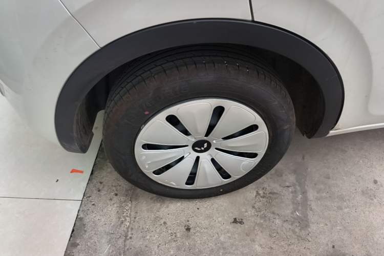 Used Wuling Bingo 2025 203km Light Edition Right Rear Wheel Hub