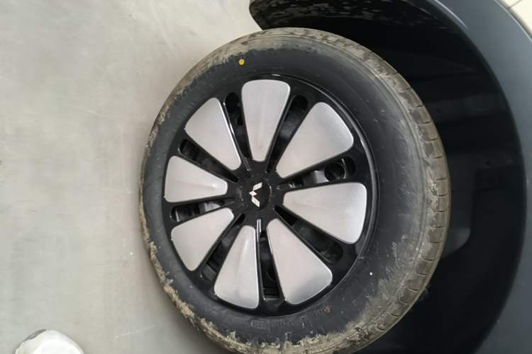 Used Wuling Bingo 2025 333 km Enjoyment Version Right Rear Wheel Hub