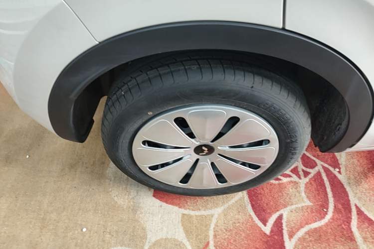 Used Wuling Bingo 2025 203km Light Edition Right Rear Wheel Hub
