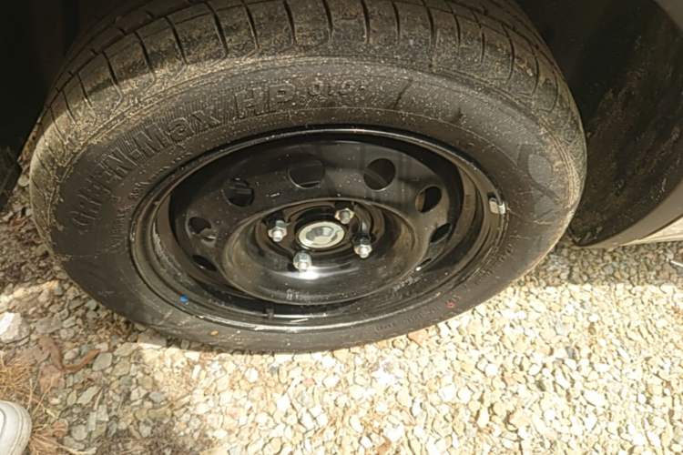 Used Wuling Bingo 2025 333 km Enjoyment Version Right Rear Wheel Hub