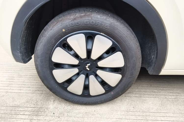 Used Wuling Bingo 2025 333 km Enjoyment Version Right Rear Wheel Hub